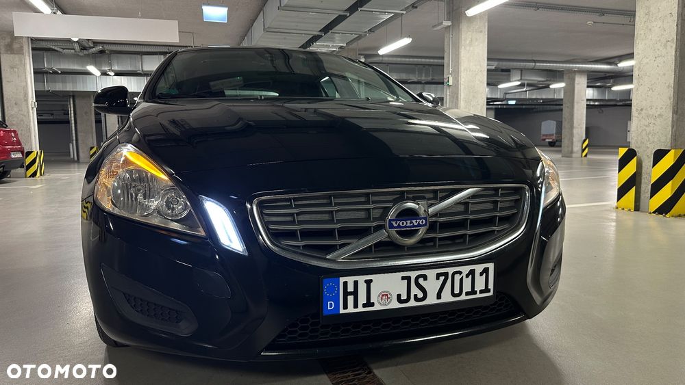 Volvo V60 - 13