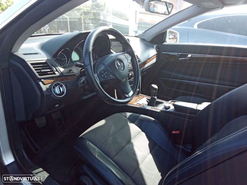 Mercedes-Benz E 220 CDI BlueEfficiency - 17