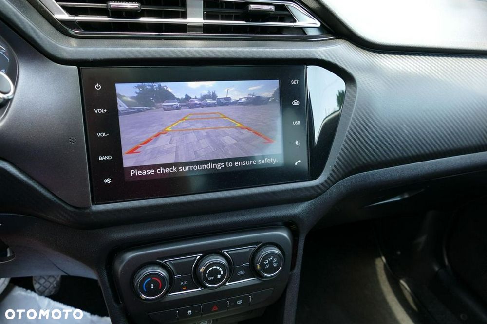 Volkswagen T-Roc - 29