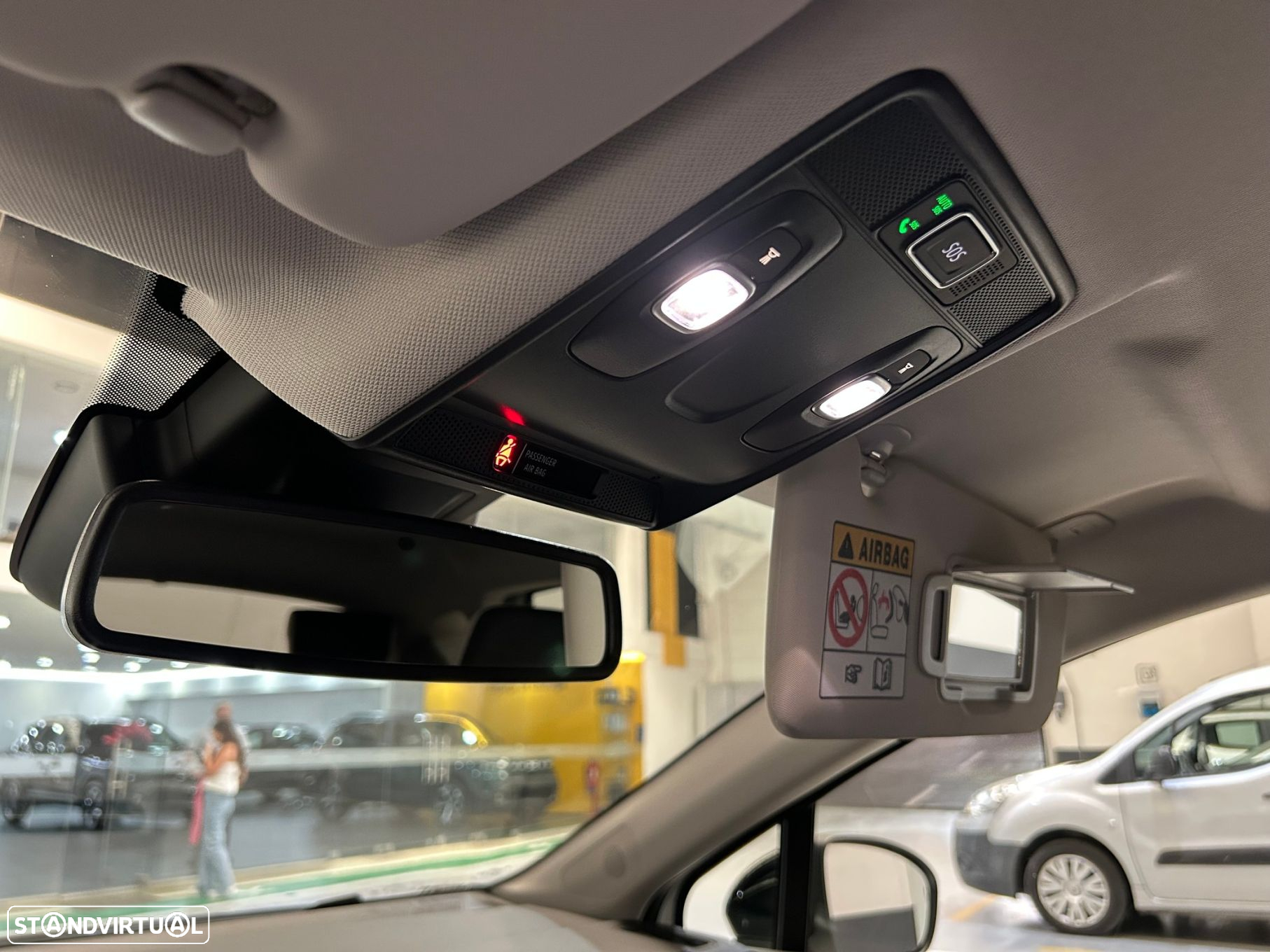 Renault Captur 1.0 TCe Techno - 44