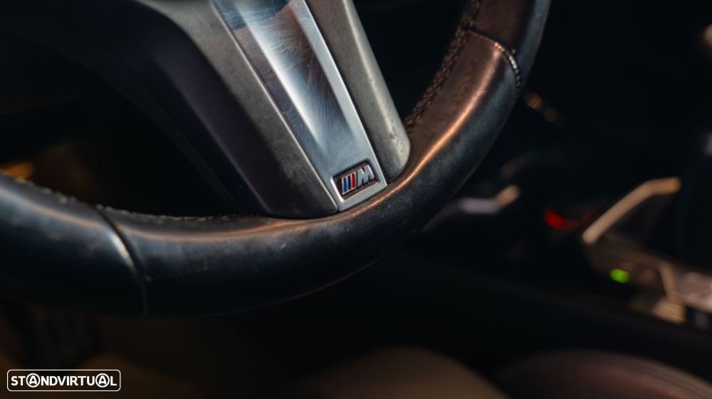 BMW 116 d Pack Desportivo M - 30
