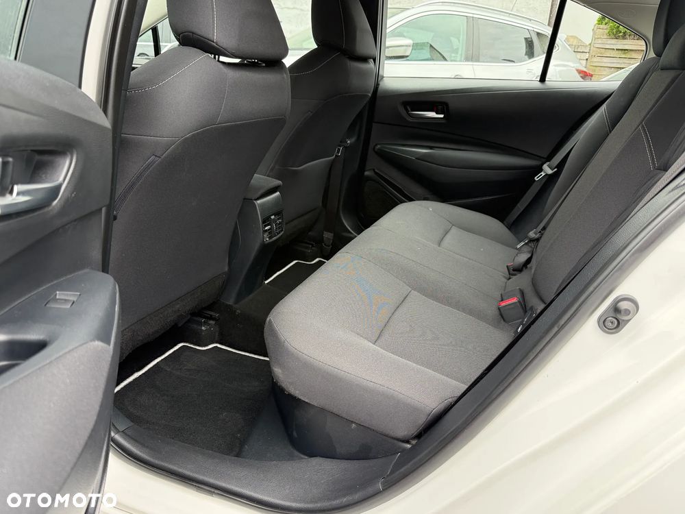 Toyota Corolla 1.8 Hybrid Comfort - 16