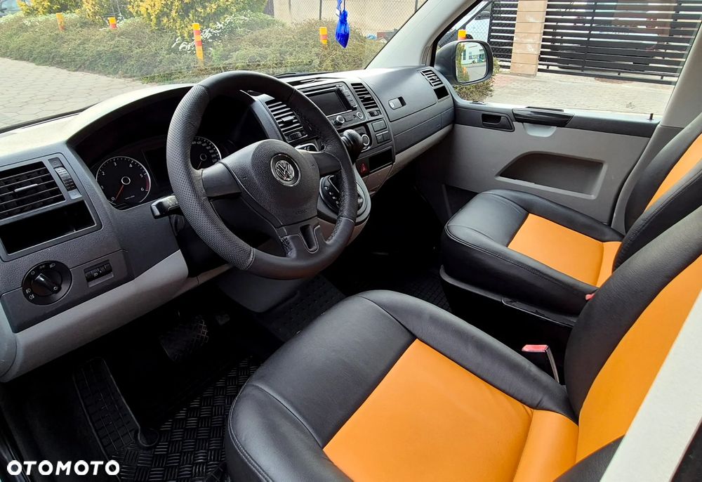 Volkswagen California - 15
