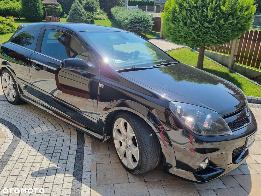 Opel Astra 2.0 T OPC - 27