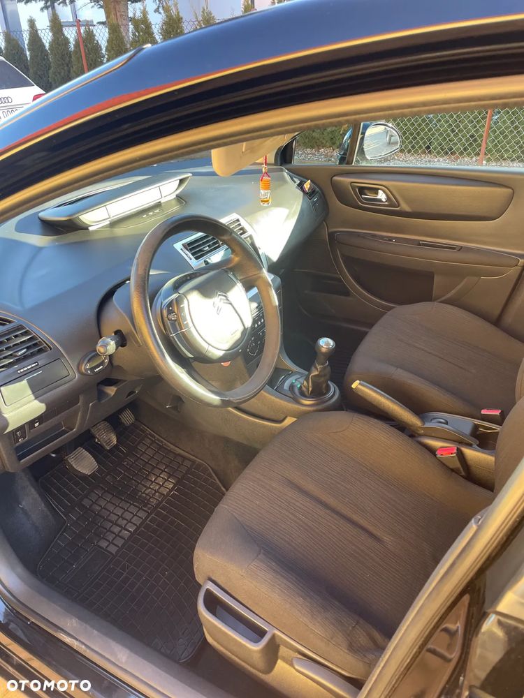 Citroën C4 1.6 HDi FAP Style - 7