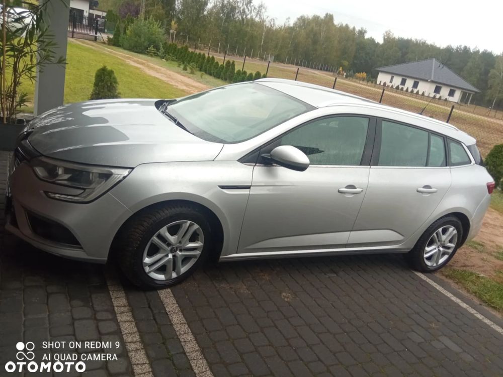 Renault Megane 1.6 SCe Life - 4