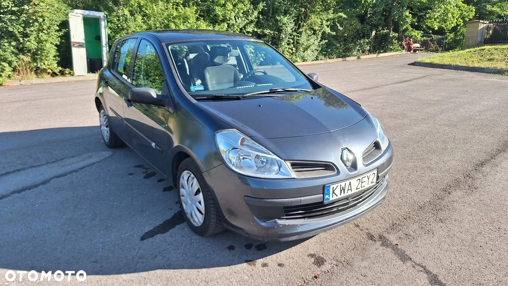Renault Clio 1.5 dCi Dynamique - 1