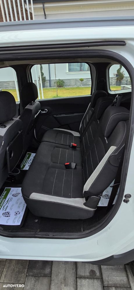 Dacia Lodgy TCe 115 Stepway - 9