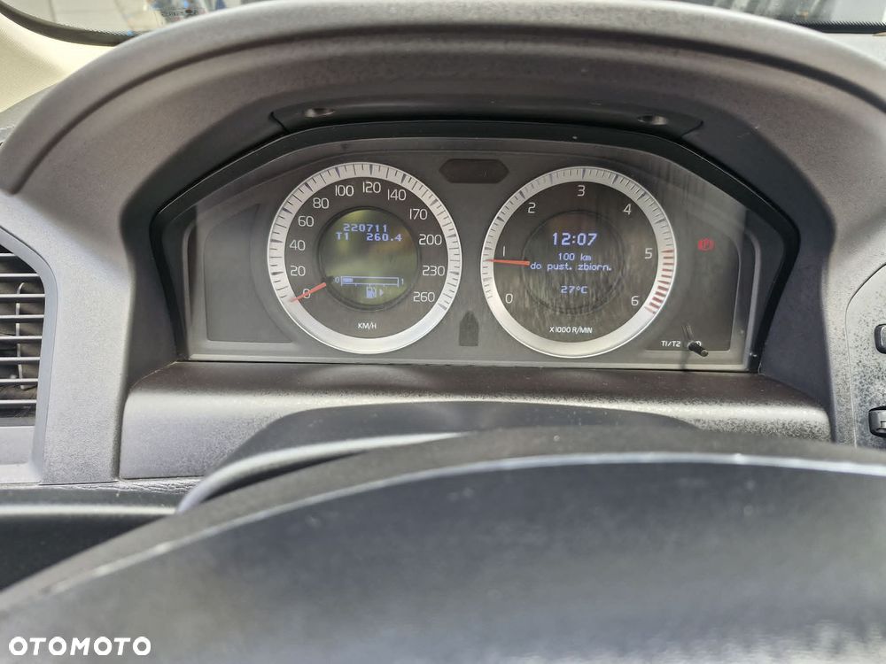Volvo XC 60 DRIVe Summum - 4