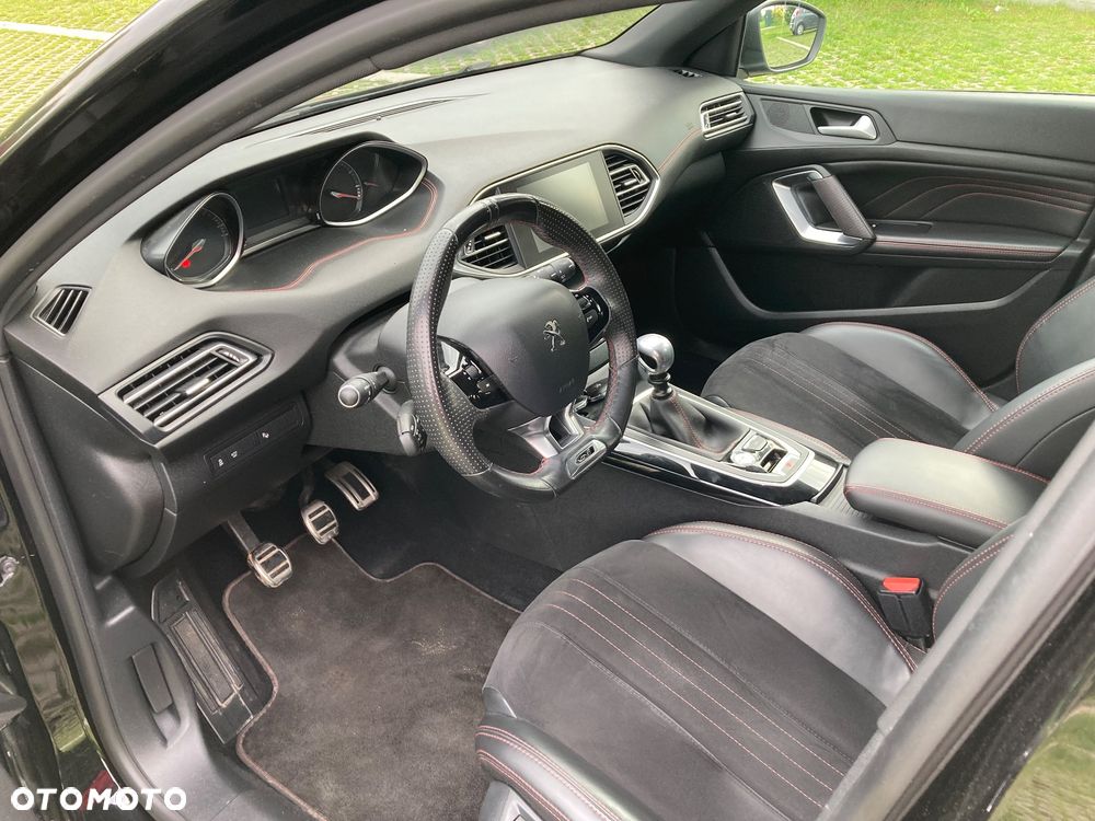 Peugeot 308 - 14