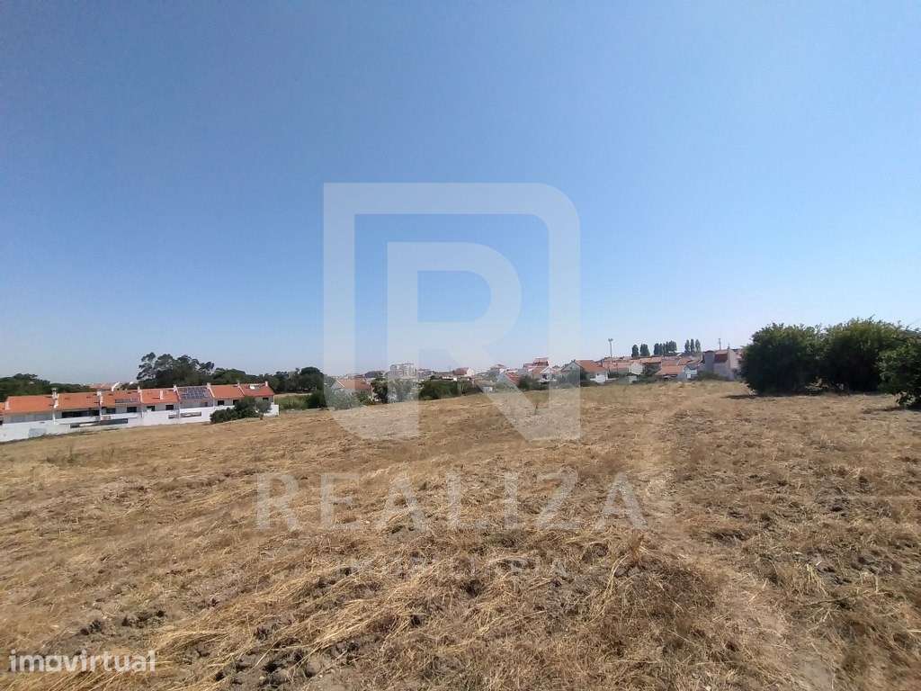 Terreno em Foros de Amora - Grande imagem: 2/10