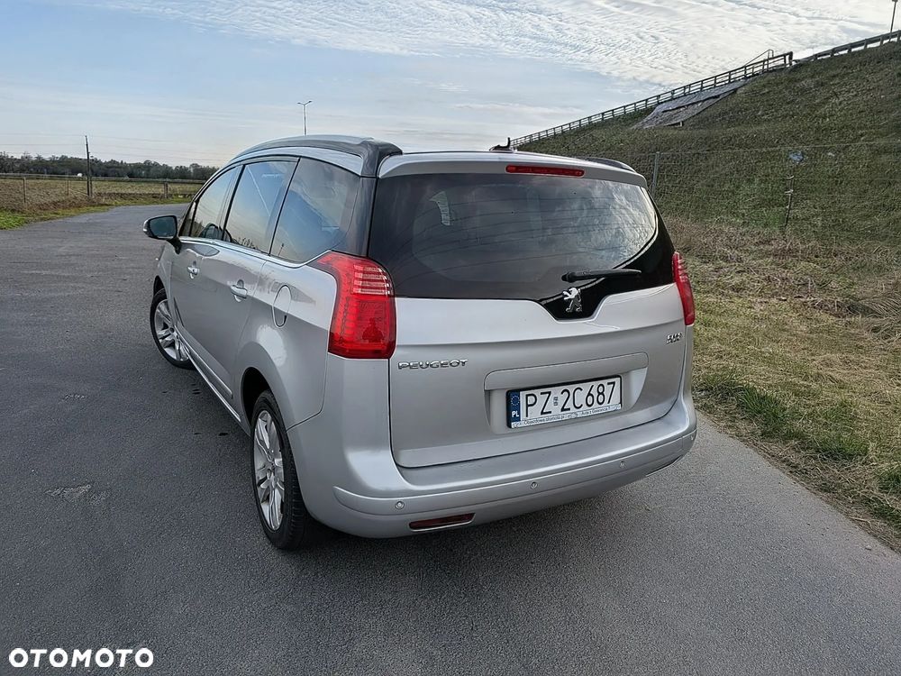 Peugeot 5008 - 6