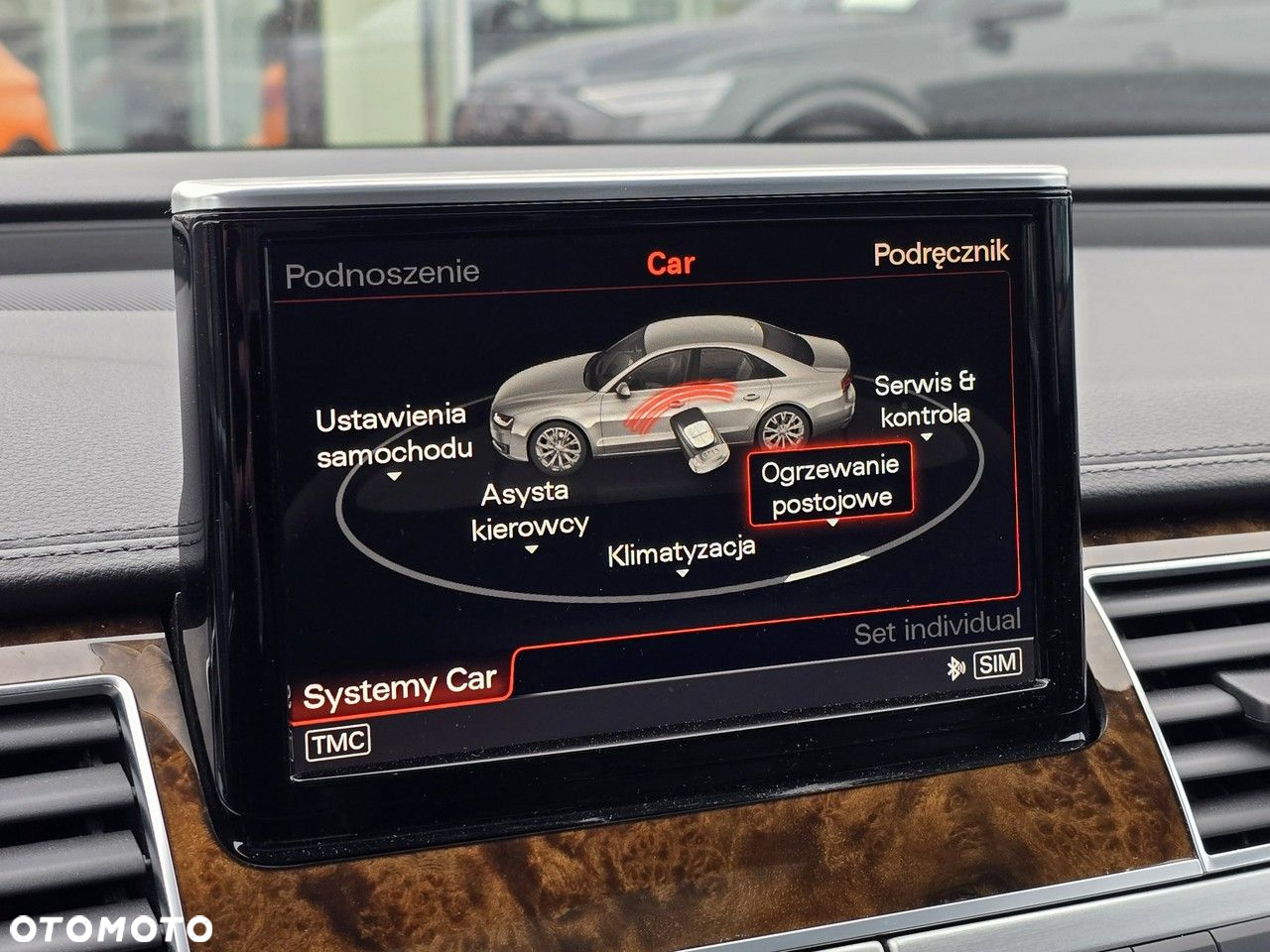 Audi A8 - 25