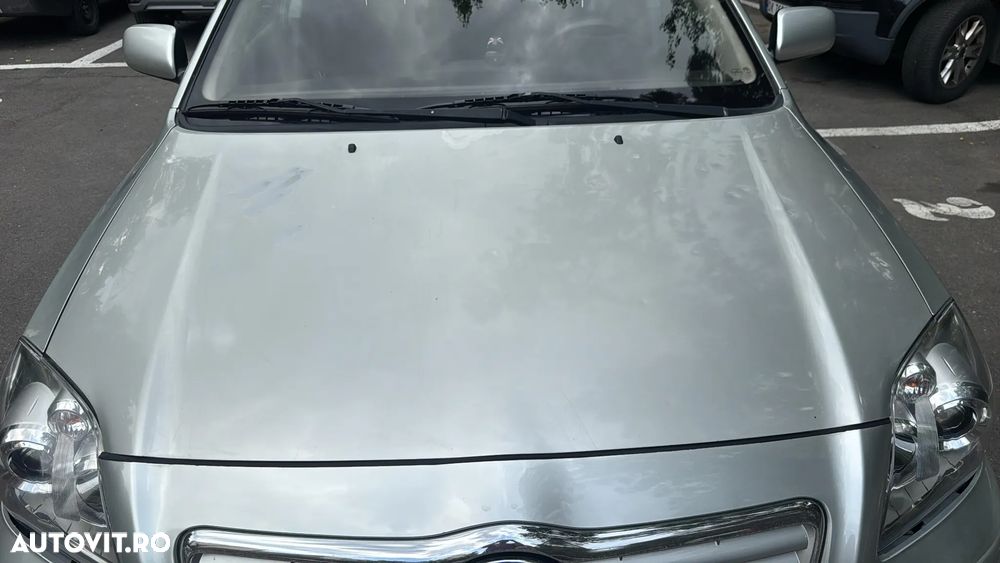 Toyota Avensis 1.8 Comfort - 14