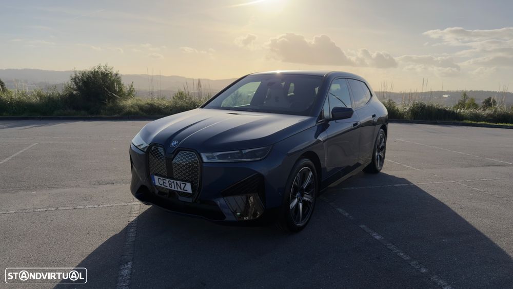 BMW iX xDrive 50 - 19