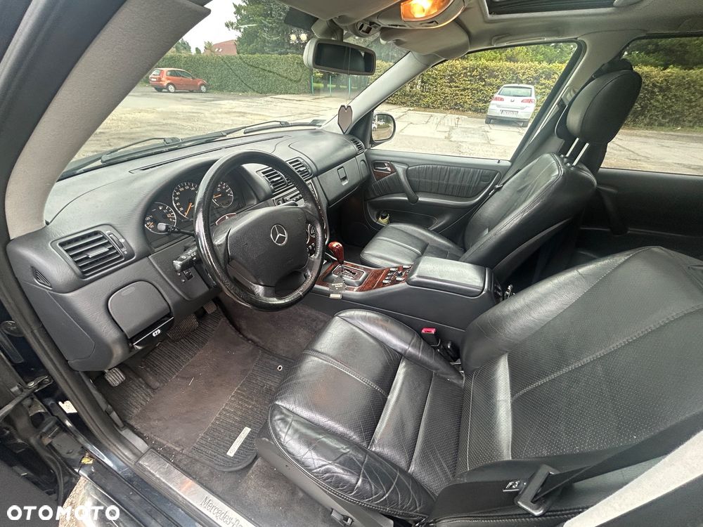 Mercedes-Benz ML 430 - 14