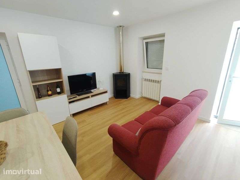 Casa com 2 quartos - Grande imagem: 3/11