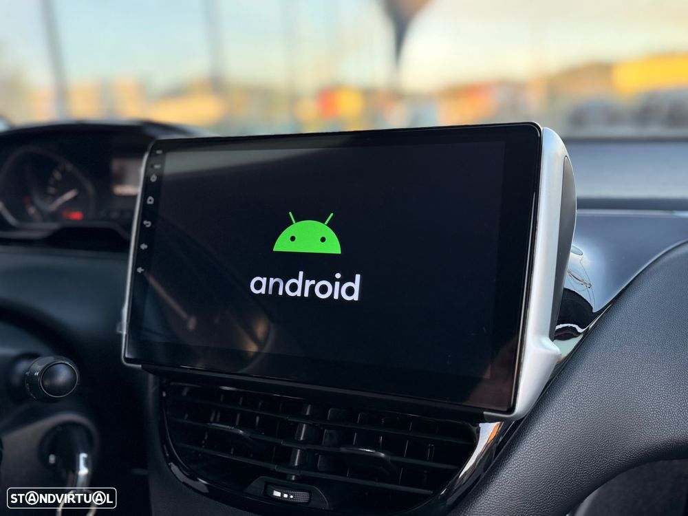 Peugeot 208 PureTech 82 Style - 16