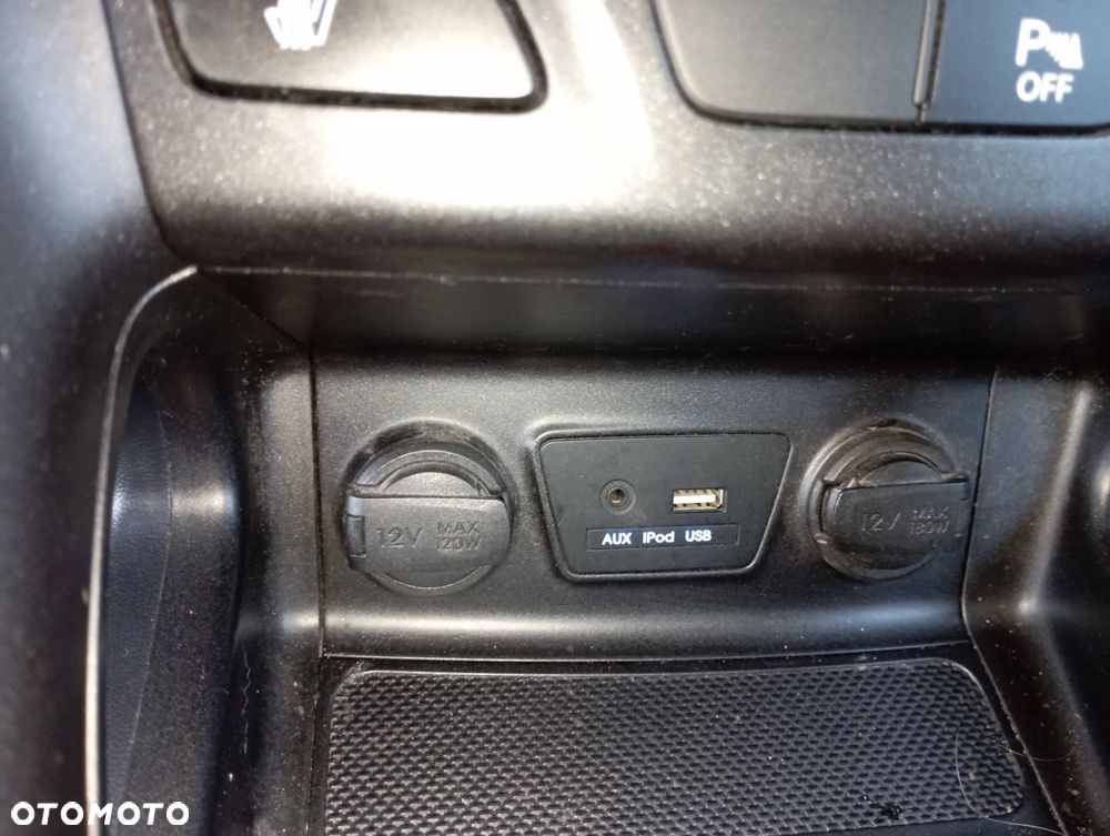 Hyundai ix35 2.0 GDI Premium 2WD - 19