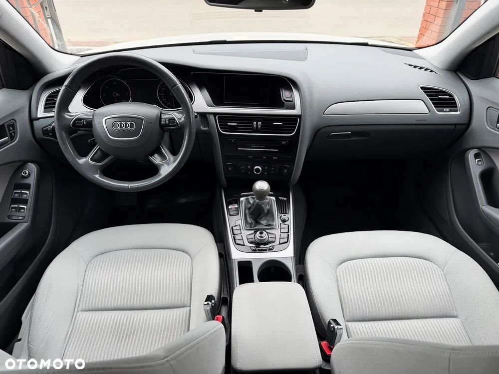 Audi A4 Avant - 25