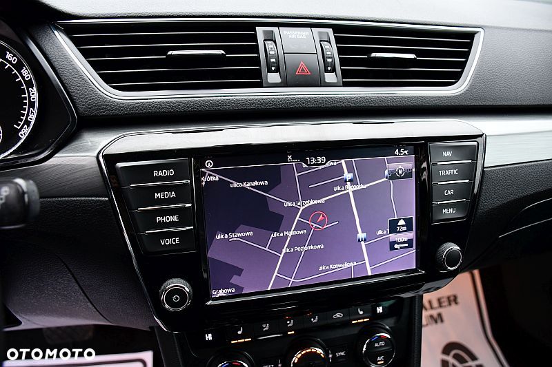 Skoda Superb 1.6 TDI DSG Style - 14