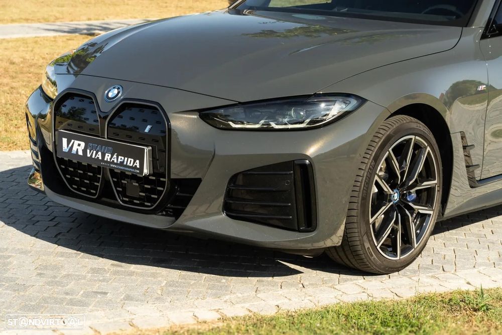 BMW i4 eDrive35 Pack Desportivo M - 27