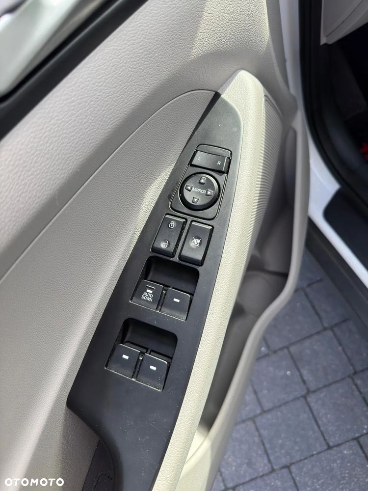 Hyundai Tucson - 11