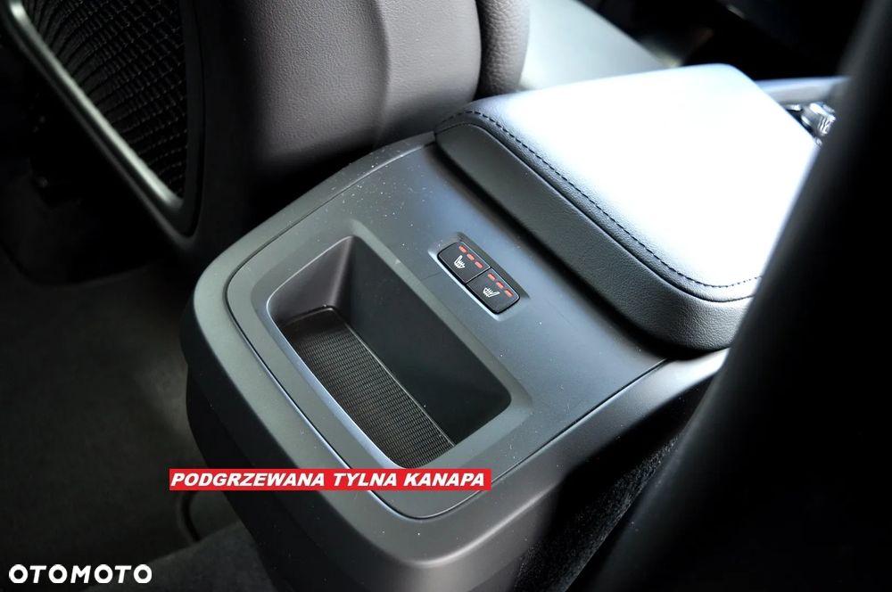 Volvo XC 60 B5 B AWD Plus Dark - 22