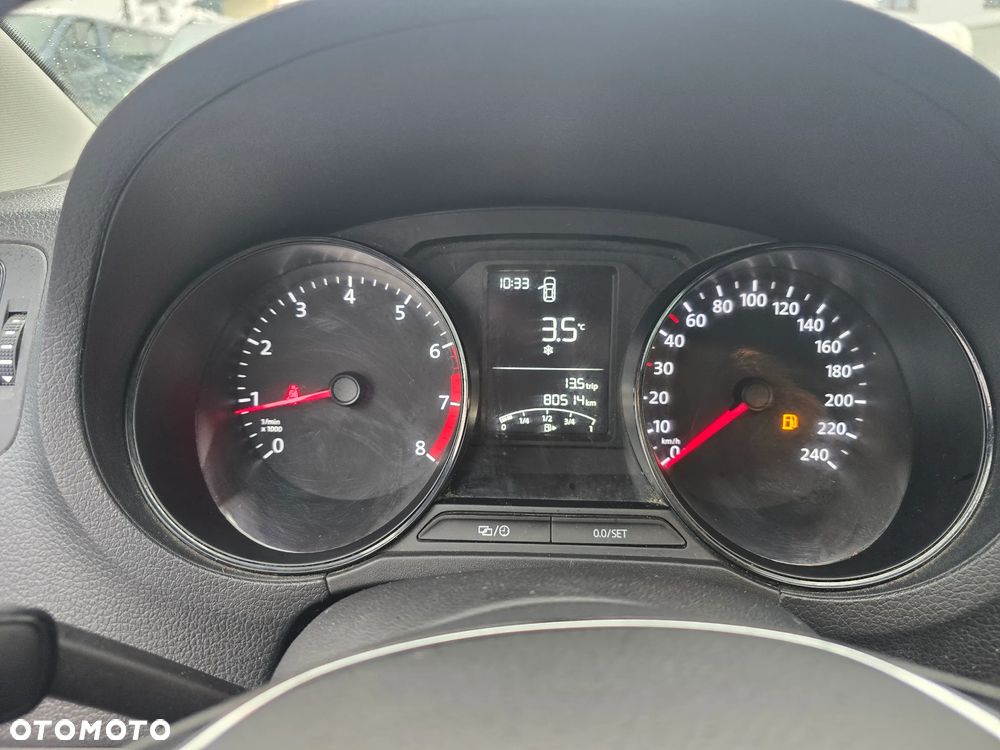 Volkswagen Polo 1.0 Comfortline - 19