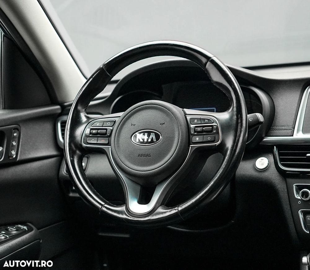 Kia Optima 2.0 T-GDI 6AT GT - 19