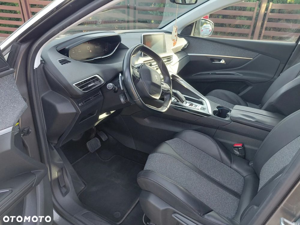 Peugeot 5008 1.5 BlueHDi Active S&S EAT8 - 9