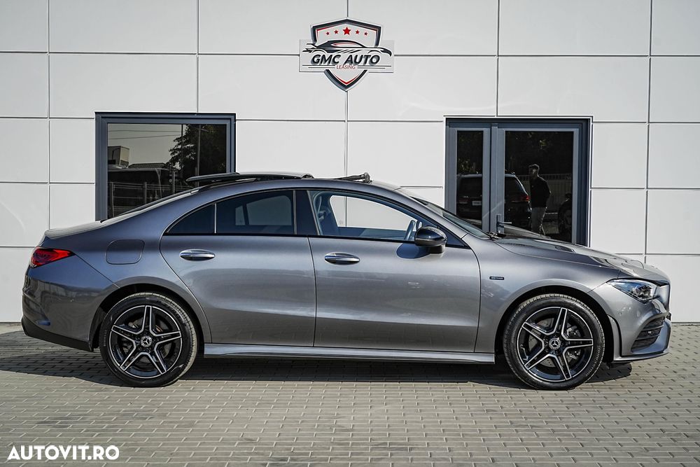 Mercedes-Benz CLA 250 e 8G-DCT AMG Line - 10