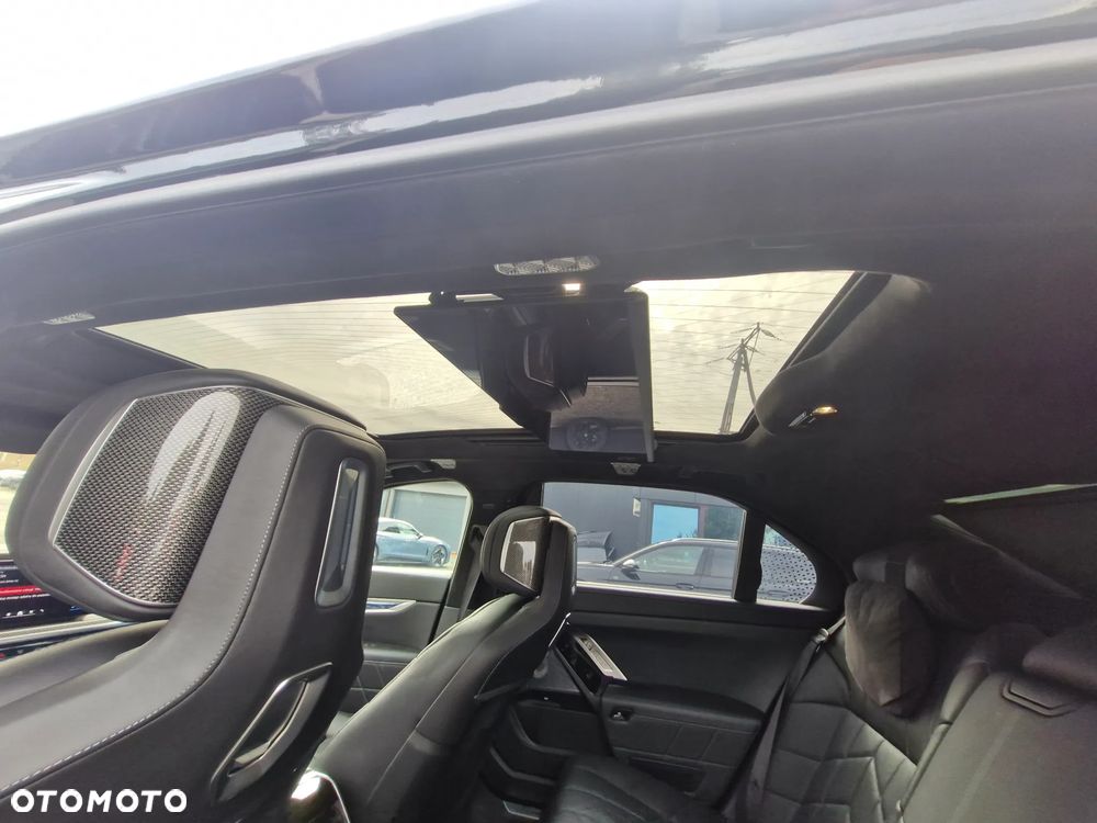 BMW i7 105.7kWh M70 xDrive - 14