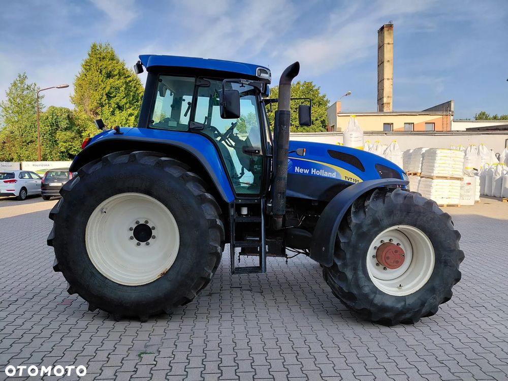New Holland TVT 195 - 6