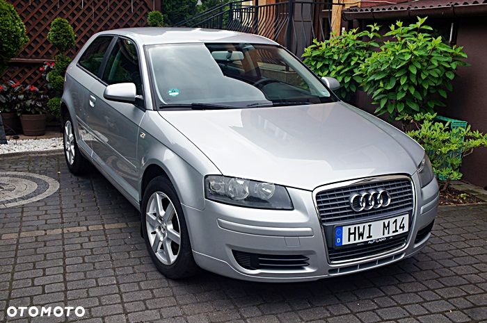 Audi A3 3-drzwiowe 1.6 Ambiente - 3