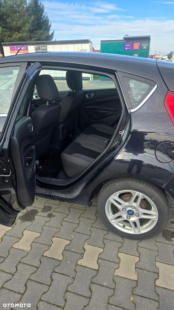Ford Fiesta 1.0 EcoBoost Titanium - 5