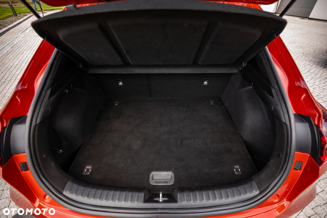 Kia XCeed 1.5 T-GDI M DCT - 35