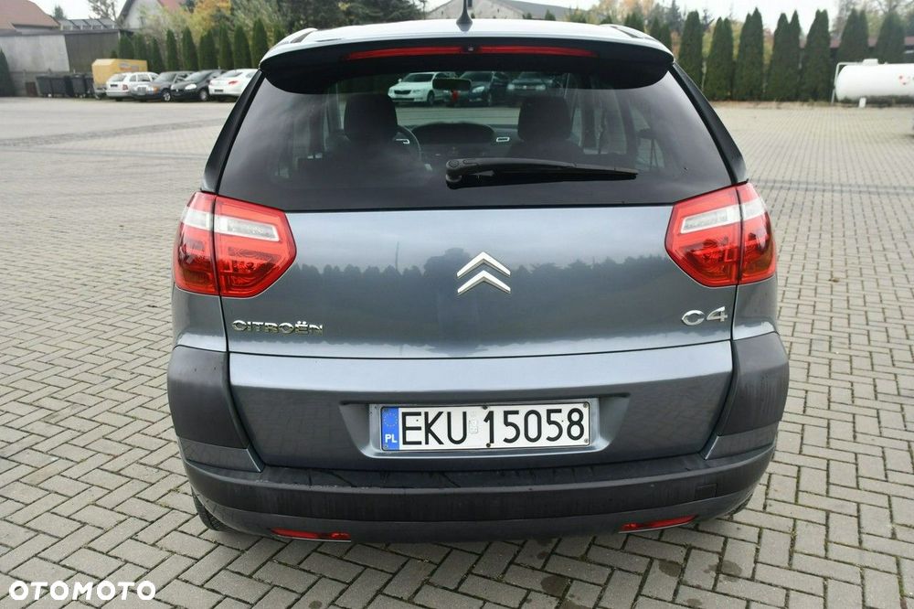 Citroën C4 Picasso - 8