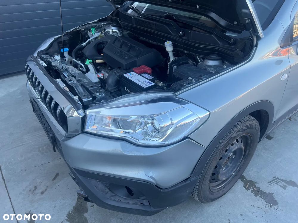 Suzuki SX4 S-Cross 1.0 T Comfort - 9