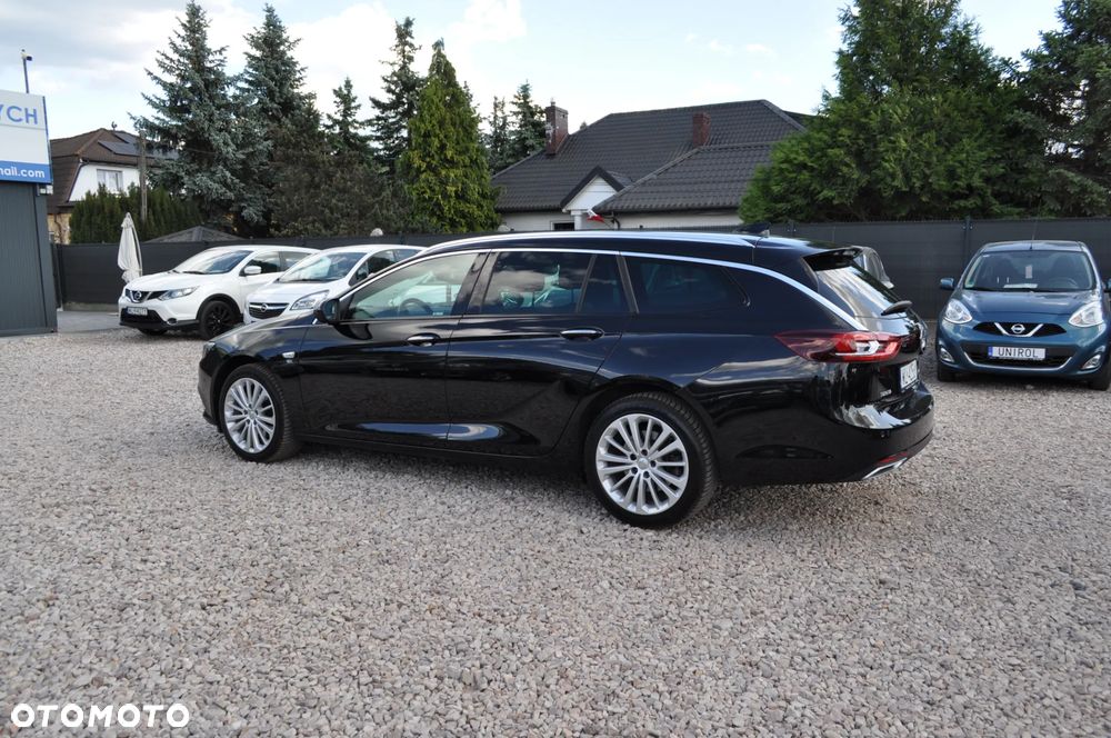 Opel Insignia 2.0 BiTurbo D 4x4 Automatik Business Innovation - 8