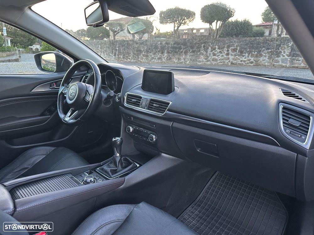 Mazda 3 Hatchback 1.5 Sky-D Excellence Pack Leather - 41