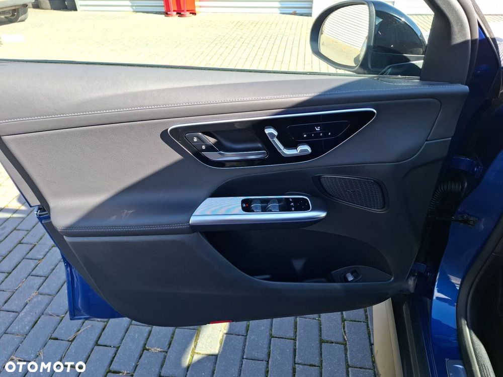 Mercedes-Benz GLC 220 d mHEV 4-Matic AMG Line - 17