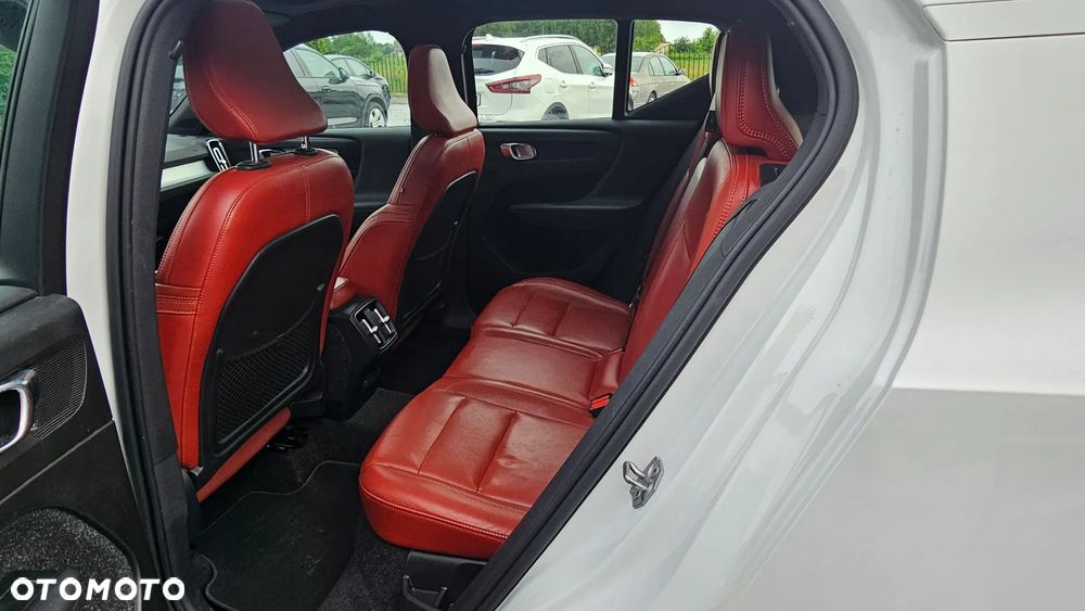 Volvo XC 40 - 6