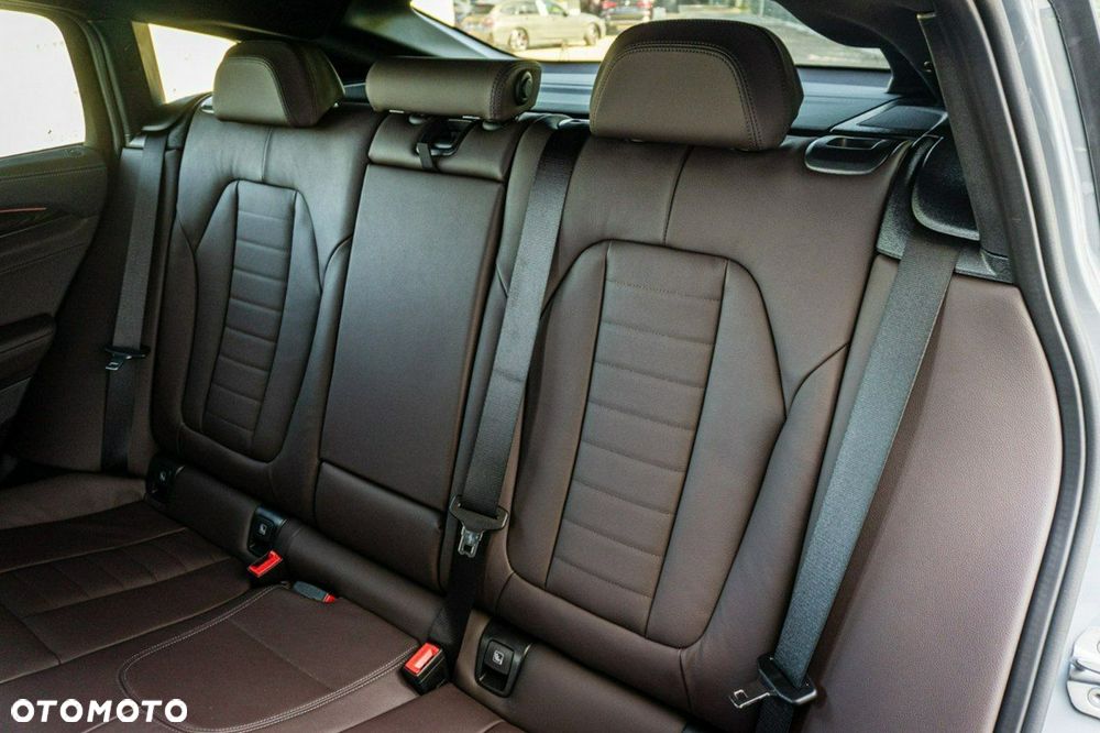 BMW X4 - 14
