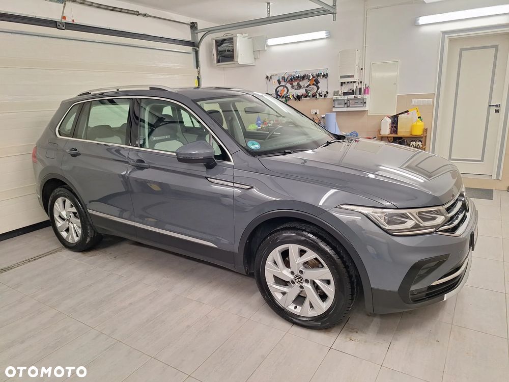 Volkswagen Tiguan 2.0 TDI SCR 4MotION DSG Elegance - 16