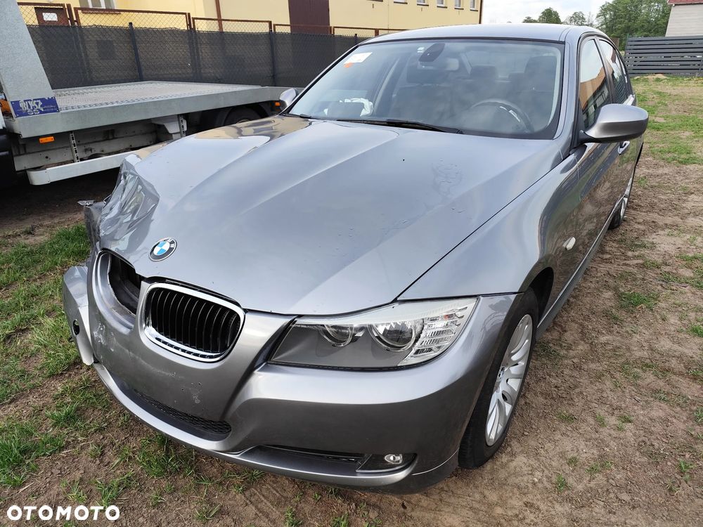BMW Seria 3 318i Edition Exclusive - 13