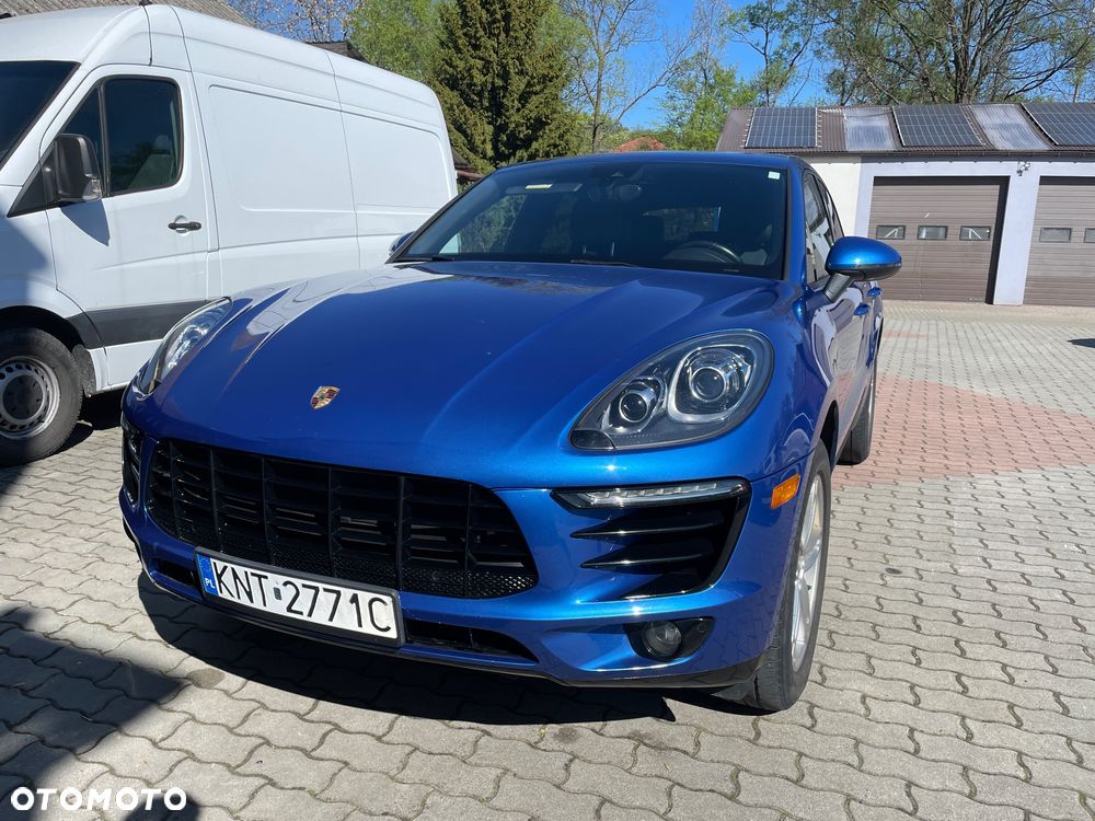Porsche Macan - 1
