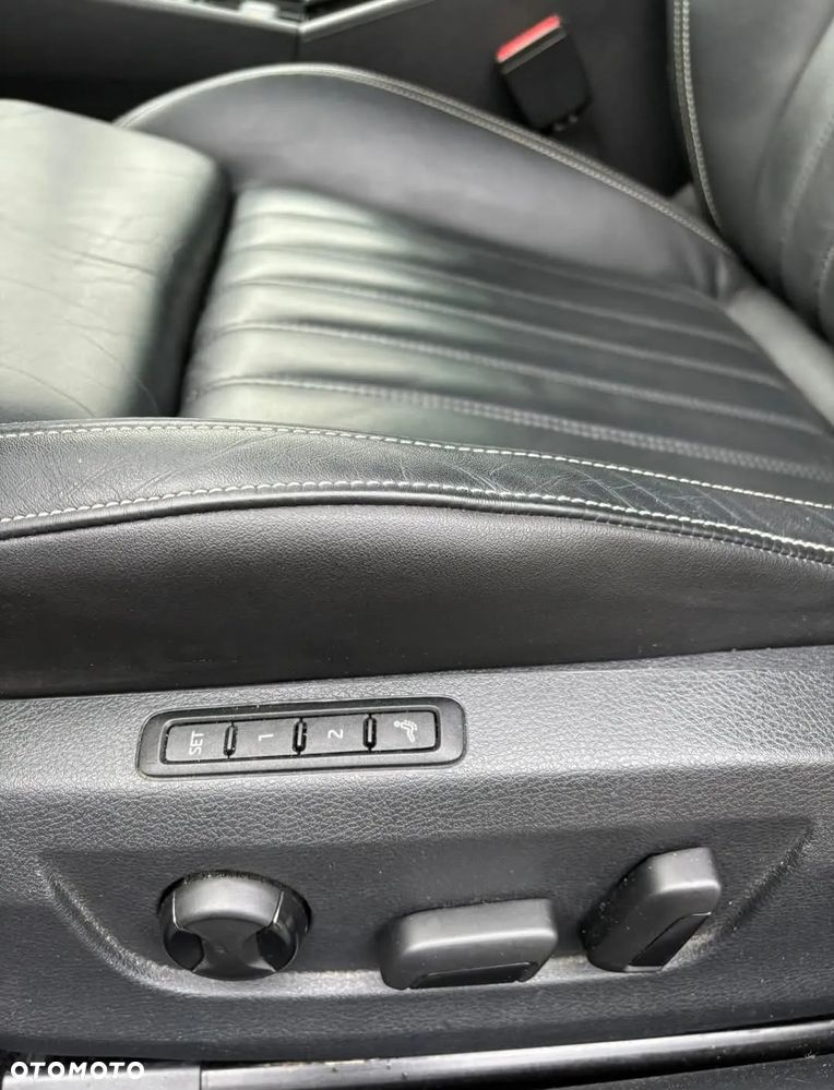 Skoda Superb 2.0 TDI SCR L&K - 9