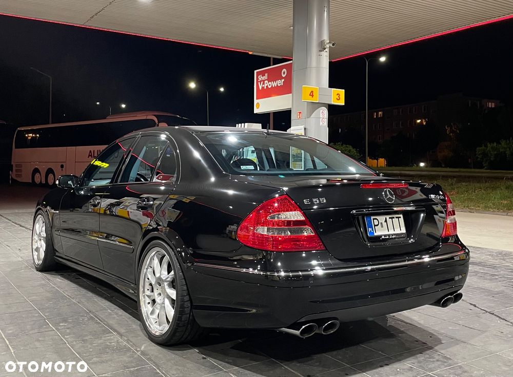 Mercedes-Benz Klasa E 55 T AMG - 5