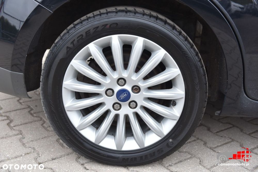 Ford S-Max - 12